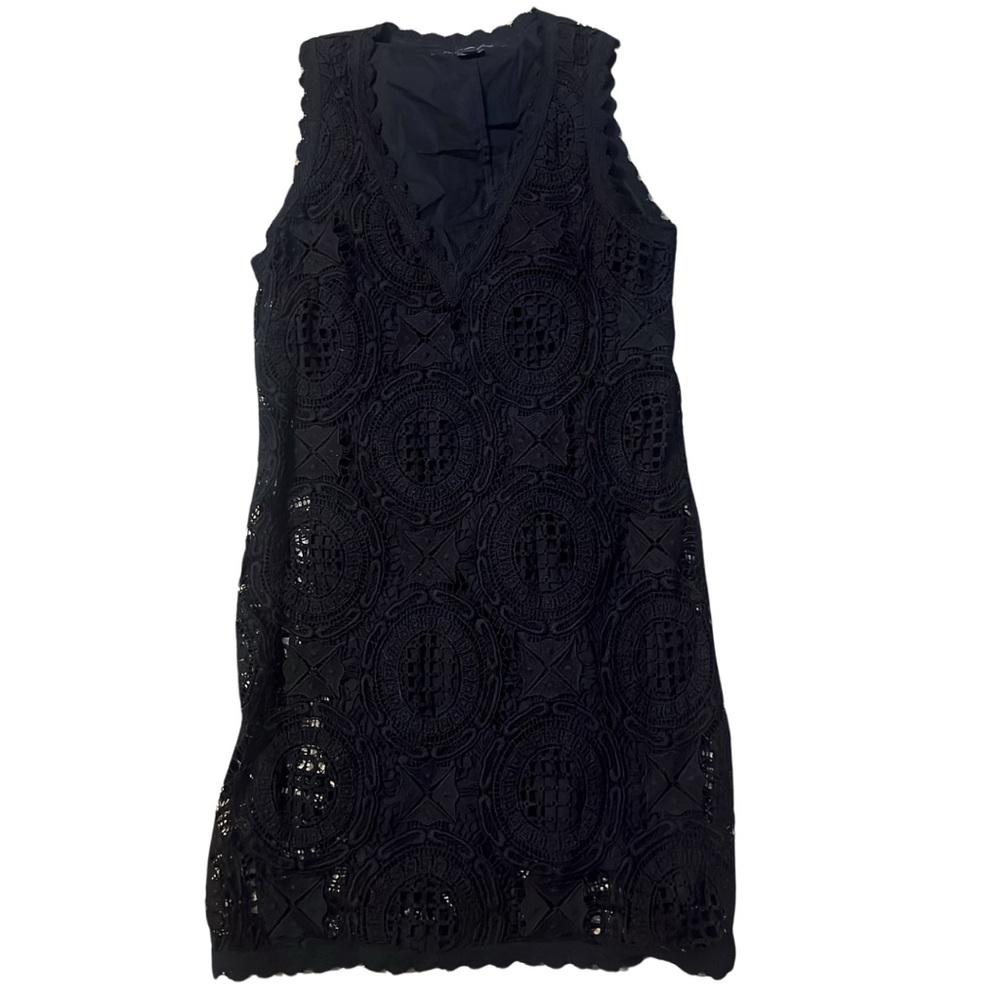 FRENCH CONNECTION
T-LARK RISE LACE V-NECK DRESS sz 6